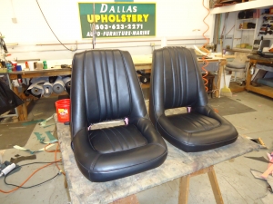 recovered bucket seats muscle car