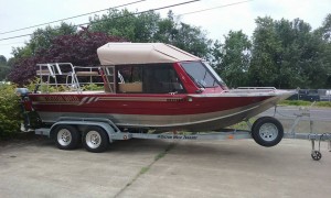 Custom top on an aluminum boat